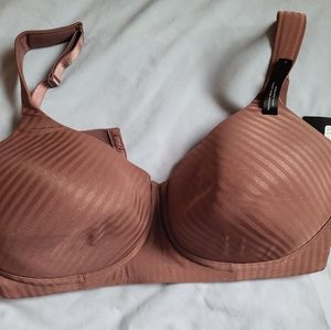 NEW with no tags Additionelle bra. Brown 40DDD. Lightly padded. Wire free